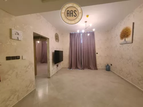 Residential Ready Property 2 Bedrooms U/F Apartment  for rent in Dubai #45753 - 1  image 