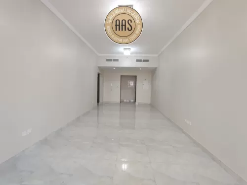 Residential Ready Property 1 Bedroom U/F Apartment  for rent in Al Nahdah St , Abu Dhabi #46034 - 1  image 