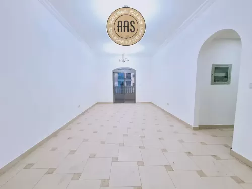 Residential Ready Property 1 Bedroom U/F Apartment  for rent in International City , Dubai #46707 - 1  image 