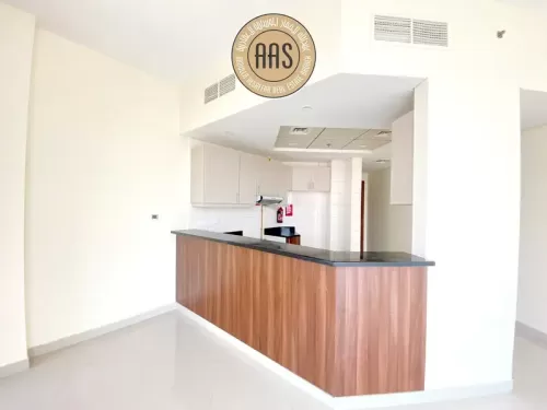 Residential Ready Property 1 Bedroom U/F Apartment  for rent in Jumeirah Village Circle , Dubai #47718 - 1  image 