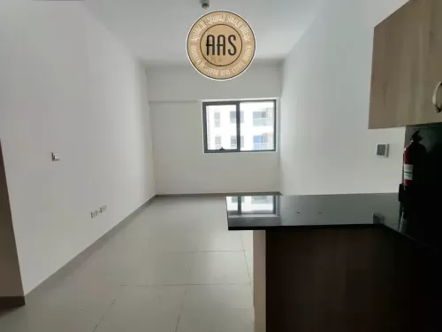 Residential Ready Property 2 Bedrooms U/F Apartment  for rent in Dubai #47809 - 1  image 