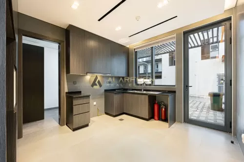 Residential Ready Property 4 Bedrooms U/F Apartment  for rent in Jumeirah Village Circle , Dubai #48397 - 1  image 