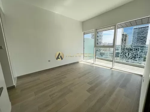 Residential Ready Property 1 Bedroom U/F Apartment  for rent in Jumeirah Village Circle , Dubai #48410 - 1  image 