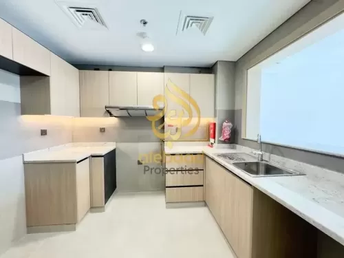 Residential Ready Property 2 Bedrooms U/F Apartment  for rent in Al Satwa , Dubai #48602 - 1  image 