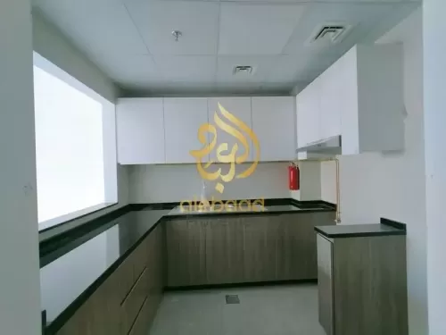 Residential Ready Property 1 Bedroom U/F Apartment  for rent in Dubai #48623 - 1  image 