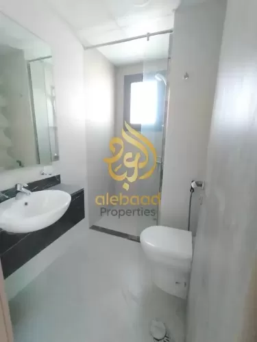 Residential Ready Property 2 Bedrooms U/F Apartment  for rent in Dubai #48654 - 1  image 