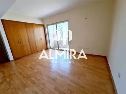 Residential Ready Property 3 Bedrooms U/F Townhouse  for sale in Abu Dhabi #49089 - 1  image 