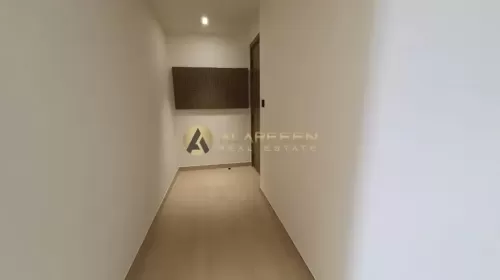 Residential Ready Property 1 Bedroom U/F Apartment  for rent in Jumeirah Village Circle , Dubai #49610 - 1  image 