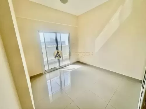 Residential Ready Property 1 Bedroom U/F Apartment  for rent in Dubai Sports City , Dubai #49784 - 1  image 
