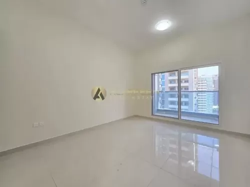 Residential Ready Property 1 Bedroom U/F Apartment  for rent in Dubai Sports City , Dubai #49795 - 1  image 