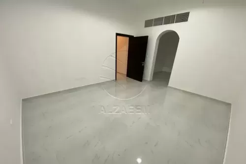 Residential Ready Property 5 Bedrooms U/F Standalone Villa  for rent in Abu Dhabi #49890 - 1  image 