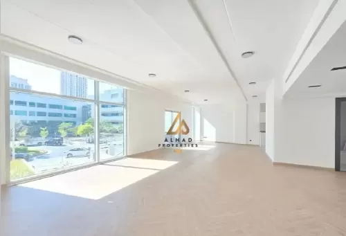 Commercial Ready Property U/F Office  for rent in Dubai Media City , Dubai #49969 - 1  image 