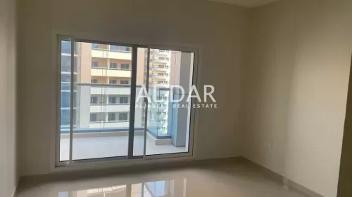 Residential Ready Property 2 Bedrooms U/F Apartment  for rent in Dubai #50143 - 1  image 