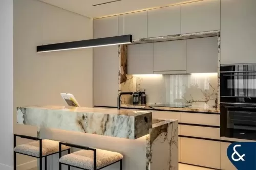 Residential Ready Property 1 Bedroom F/F Apartment  for rent in Palm Jumeirah , Dubai #50247 - 1  image 