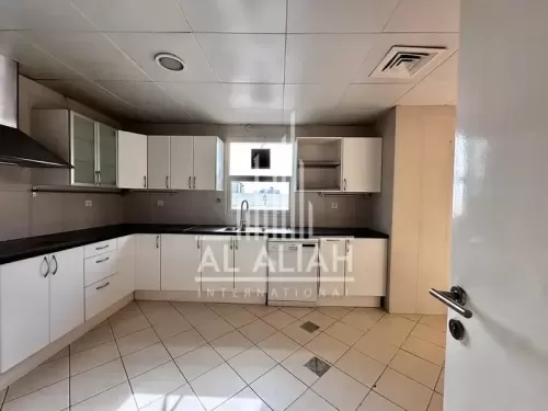 Residential Ready Property 5 Bedrooms U/F Standalone Villa  for rent in Abu Dhabi #50718 - 1  image 