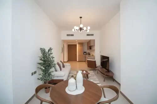 Residential Ready Property 1 Bedroom F/F Apartment  for rent in Business Bay , Dubai #50840 - 1  image 