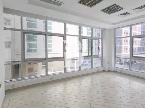 Commercial Ready Property U/F Office  for rent in Dubai #51032 - 1  image 