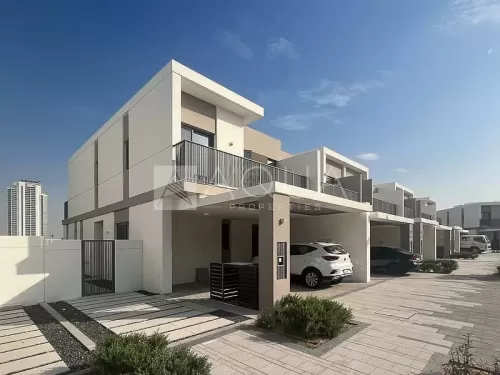 Residential Ready Property 4 Bedrooms U/F Townhouse  for rent in Dubai #51162 - 1  image 