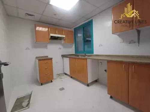 Residential Ready Property 1 Bedroom U/F Apartment  for rent in Dubai #53017 - 1  image 