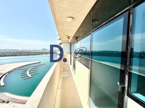 Residential Ready Property 3 Bedrooms U/F Apartment  for rent in Abu Dhabi #53304 - 1  image 