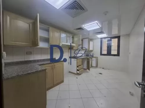 Residential Ready Property 3 Bedrooms U/F Apartment  for rent in Abu Dhabi #53335 - 1  image 