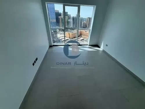 Residential Ready Property 1 Bedroom U/F Apartment  for rent in Abu Dhabi #53570 - 1  image 