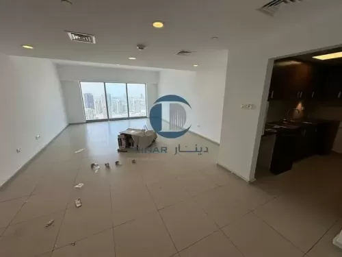 Residential Ready Property 3 Bedrooms U/F Apartment  for rent in Abu Dhabi #53575 - 1  image 