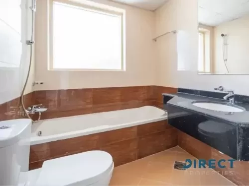 Residential Ready Property 2 Bedrooms U/F Apartment  for sale in Dubai Marina , Dubai #53782 - 1  image 