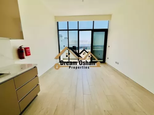 Residential Ready Property 1 Bedroom U/F Apartment  for rent in Dubai #53896 - 1  image 