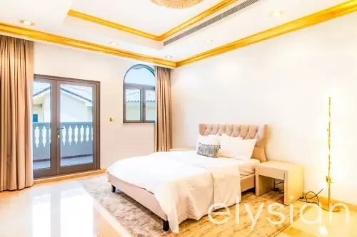 Residential Ready Property 5 Bedrooms F/F Standalone Villa  for rent in Palm Jumeirah , Dubai #54531 - 1  image 