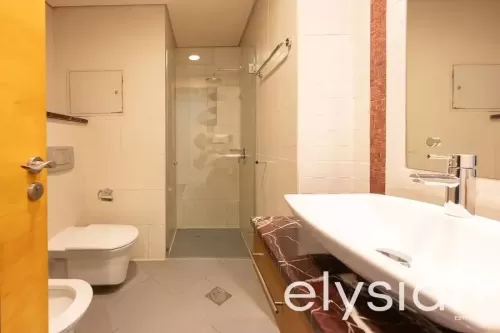 Residential Ready Property 4 Bedrooms F/F Apartment  for rent in Dubai #54537 - 1  image 