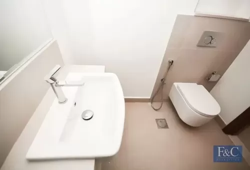 Residential Ready Property 1 Bedroom F/F Apartment  for rent in Dubai #56020 - 1  image 