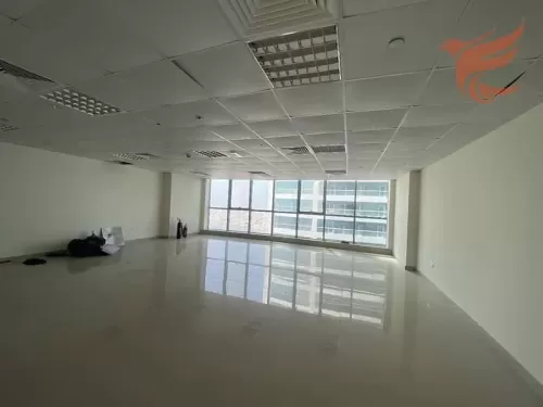 Commercial Ready Property U/F Office  for rent in Dubai #56772 - 1  image 