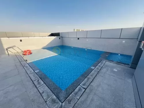 Residential Ready Property 1 Bedroom U/F Apartment  for sale in Dubai #56941 - 1  image 