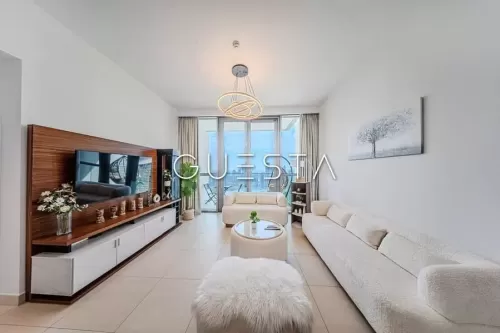 Residential Ready Property 3 Bedrooms F/F Apartment  for rent in Dubai #57142 - 1  image 