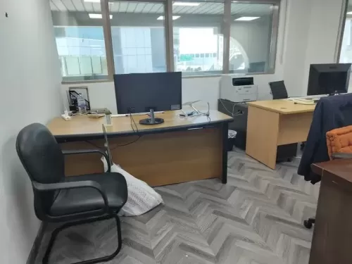 Commercial Ready Property F/F Office  for rent in Deira , Dubai #57474 - 1  image 