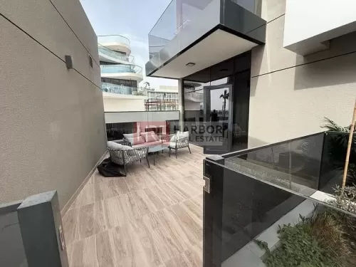 Residential Ready Property 2 Bedrooms F/F Apartment  for sale in Dubai #58030 - 1  image 