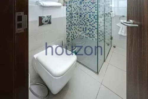 Residential Ready Property 2 Bedrooms U/F Apartment  for sale in Palm Jumeirah , Dubai #58475 - 1  image 