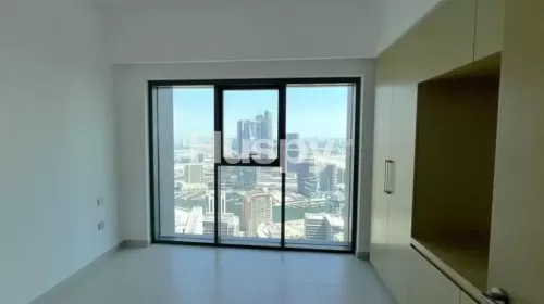 Residential Ready Property 1 Bedroom U/F Apartment  for rent in Downtown Dubai , Dubai #58537 - 1  image 