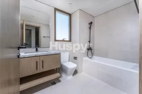 Residential Ready Property 3 Bedrooms U/F Standalone Villa  for rent in Dubai Land , Dubai #58579 - 1  image 