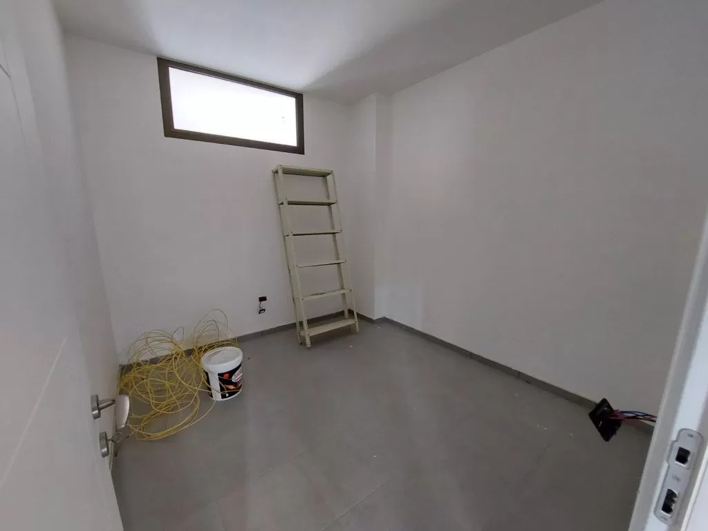 Residential Ready Property 2 Bedrooms U/F Apartment  for sale in Batroun #59496 - 5  image 