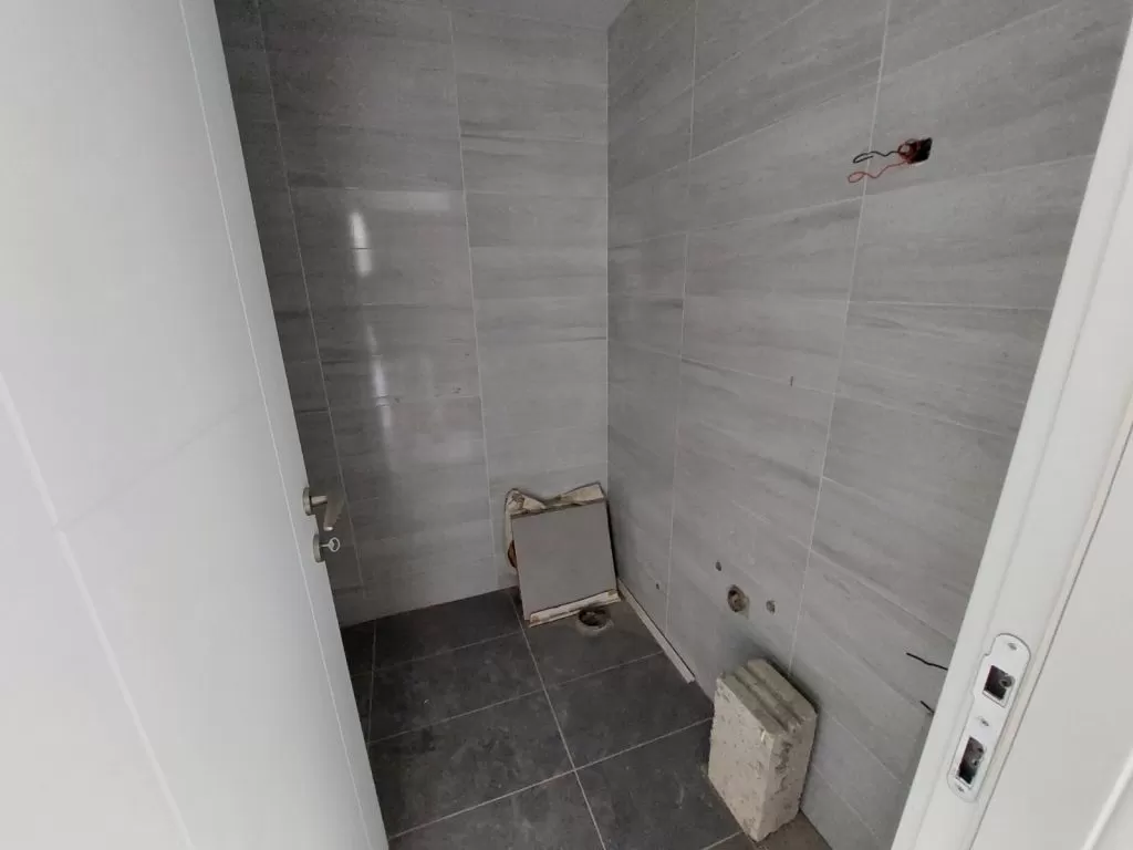 Residential Ready Property 2 Bedrooms U/F Apartment  for sale in Batroun #59496 - 6  image 