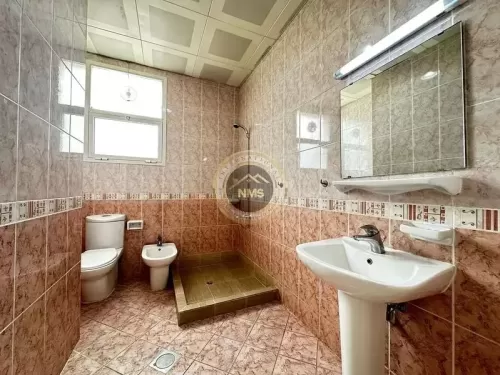 Residential Ready Property 1 Bedroom U/F Apartment  for rent in Abu Dhabi #59877 - 1  image 