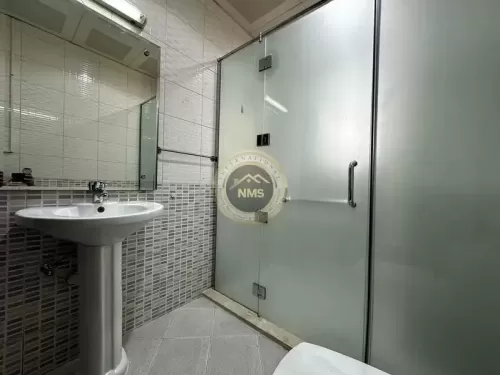 Residential Ready Property Studio U/F Apartment  for rent in Abu Dhabi #59893 - 1  image 