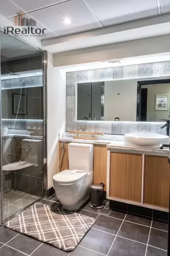 Residential Ready Property 2 Bedrooms U/F Apartment  for sale in Abu Dhabi #60092 - 1  image 