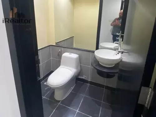 Residential Ready Property 2 Bedrooms U/F Apartment  for sale in Abu Dhabi #60099 - 1  image 