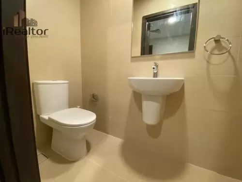 Residential Ready Property 3 Bedrooms U/F Townhouse  for sale in Abu Dhabi #60111 - 1  image 