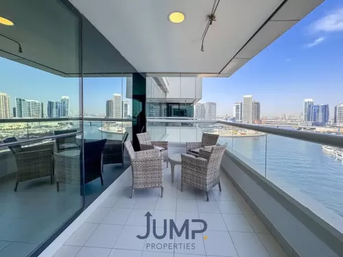 Residential Ready Property 3 Bedrooms F/F Apartment  for sale in  Bur Dubai , Dubai #60370 - 1  image 