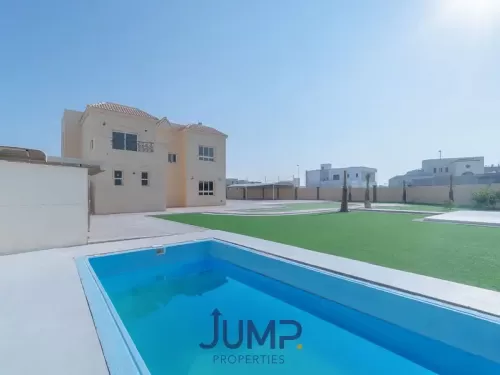 Residential Ready Property 6 Bedrooms U/F Standalone Villa  for rent in  Bur Dubai , Dubai #60392 - 1  image 